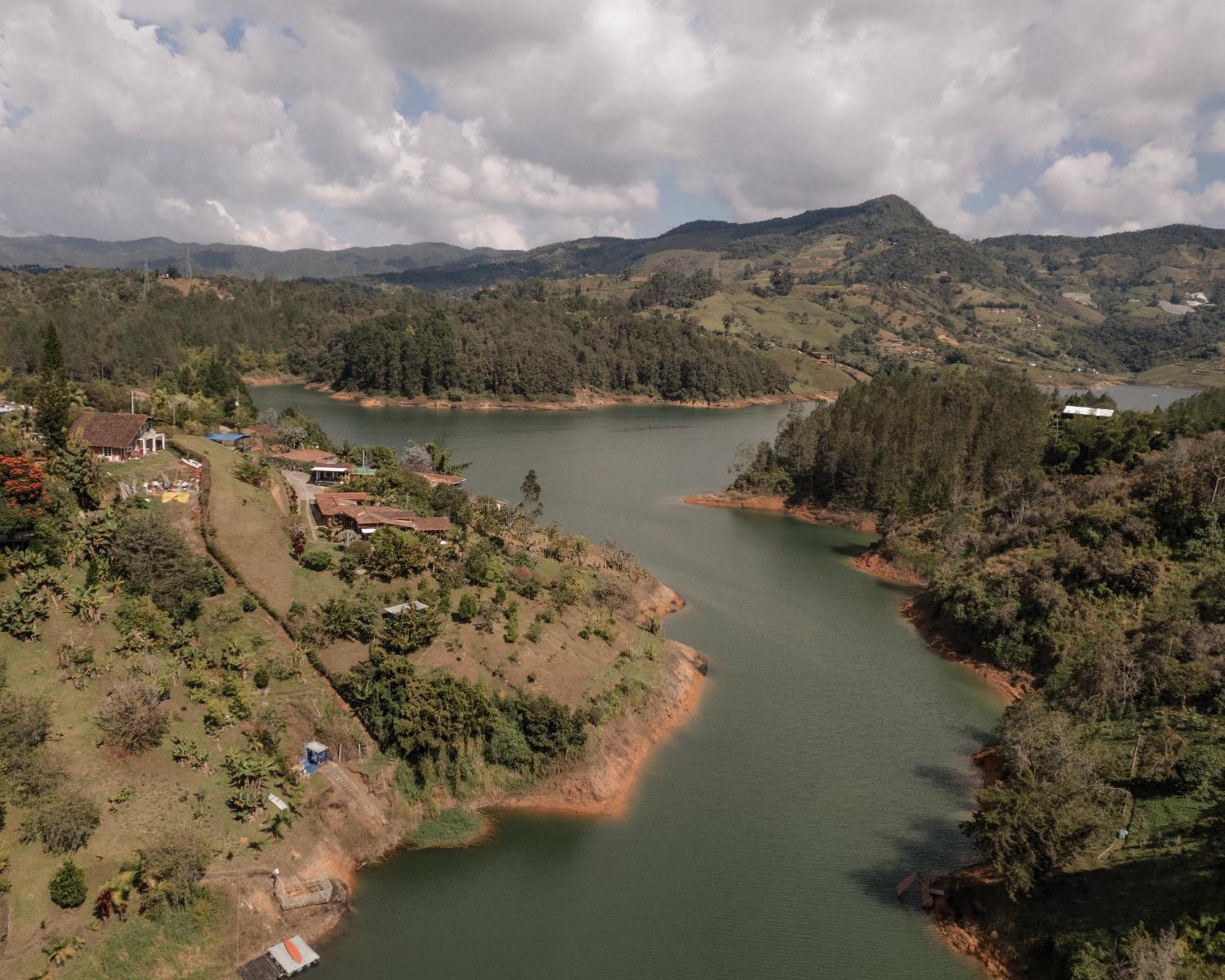Ibuku Hotel Guatape - Chalets Exteriér fotografie